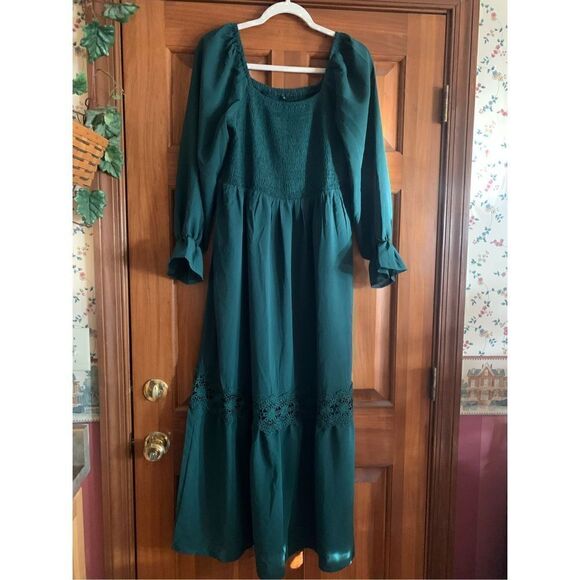 Women’s long dress   - Picture 9 of 15